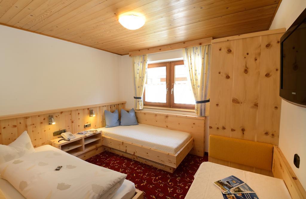 Gasthof Groebenhof فلبمس الغرفة الصورة